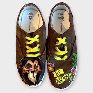 Hand Painted Lion King Scar "Be Prepared" Sneakers Sz 7.5